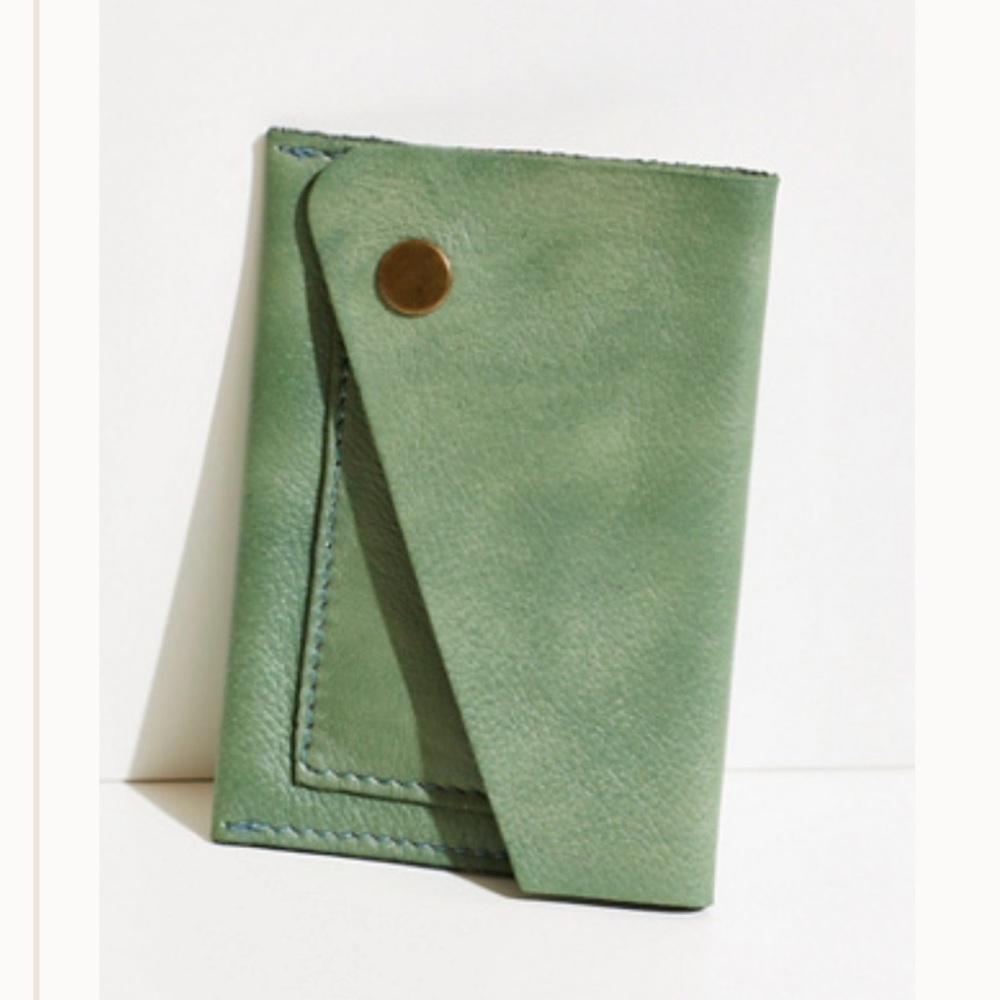 Free People Sol Wallet in Softest Sage